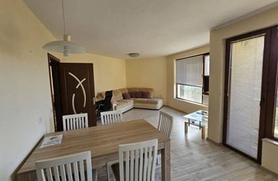 Langzeitmiete einer gemütlichen 2-Zimmer-Wohnung, Stadtteil Briz, Varna, Bulgarien